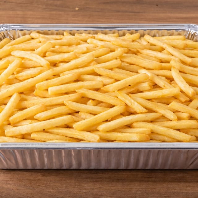 Half Tray Straight Cut Fries.